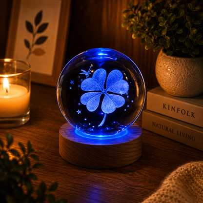 Clover Crystal Lamp